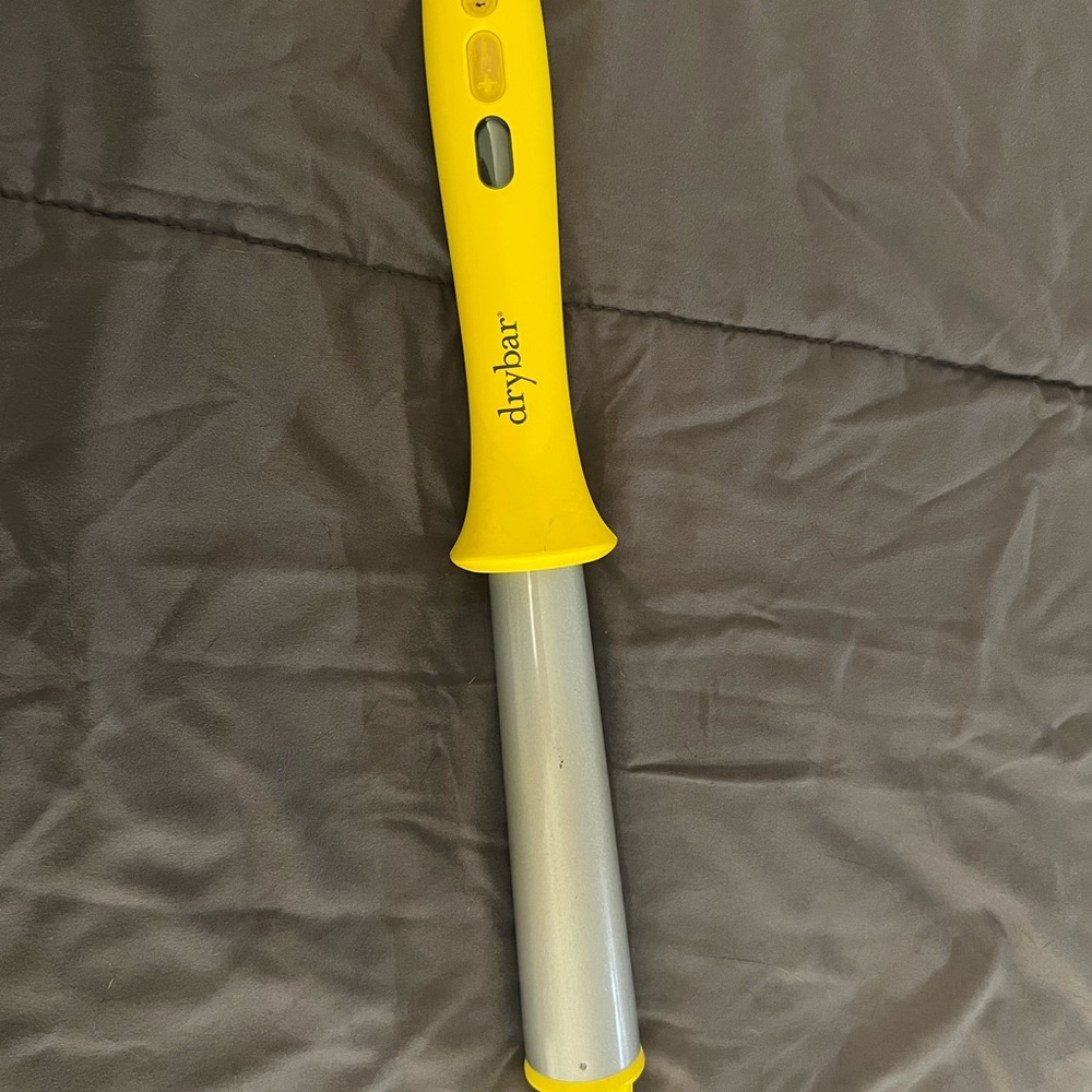 Drybar Curling Wand